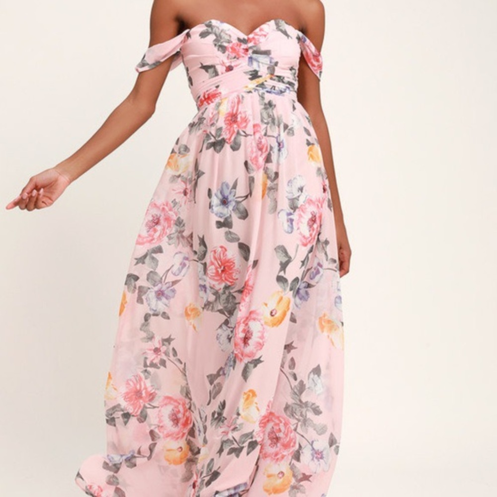 Blush floral Maxi dress - Lulus size M